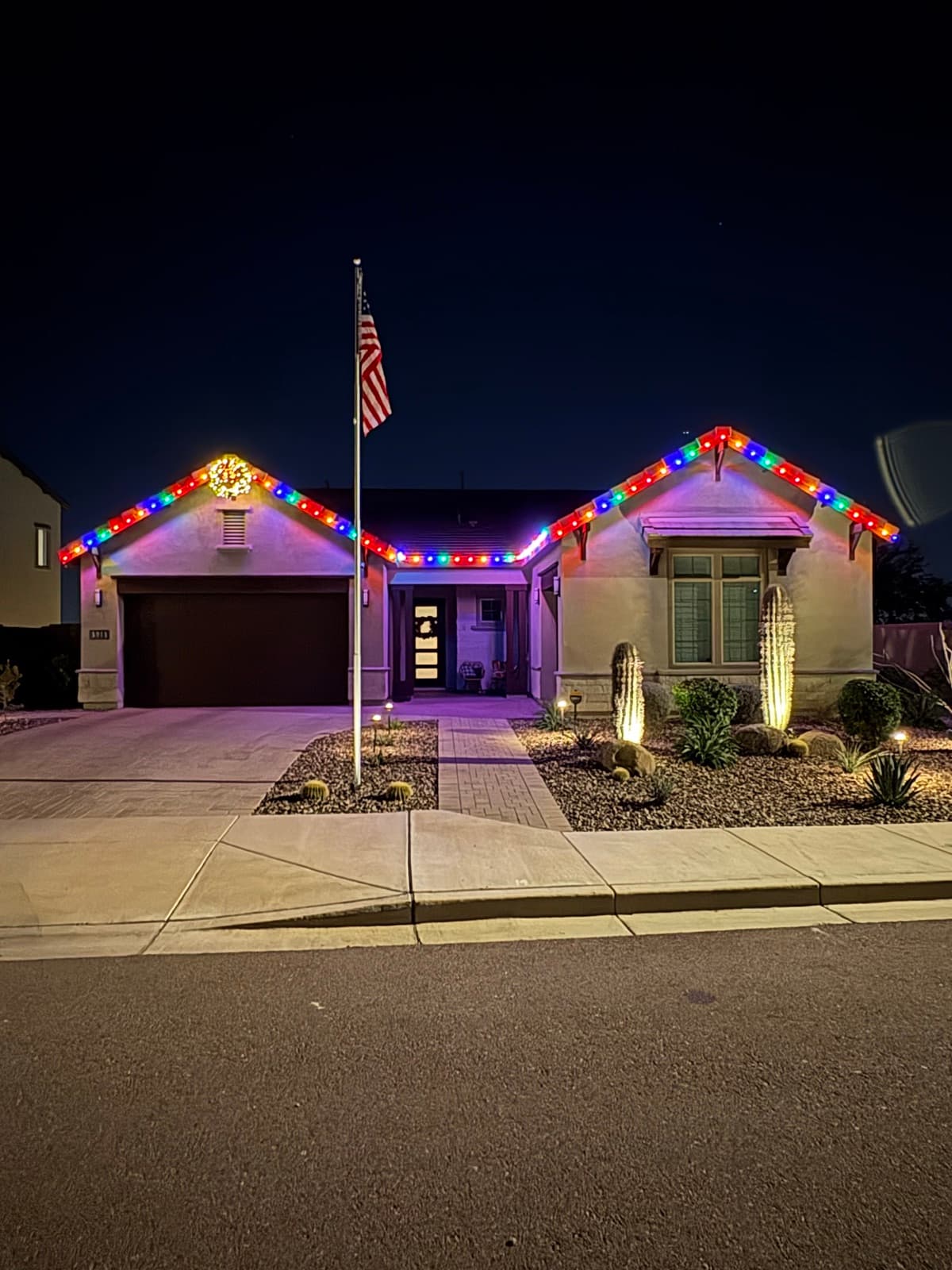 Christmas Light Installation by Valley Shine Pro